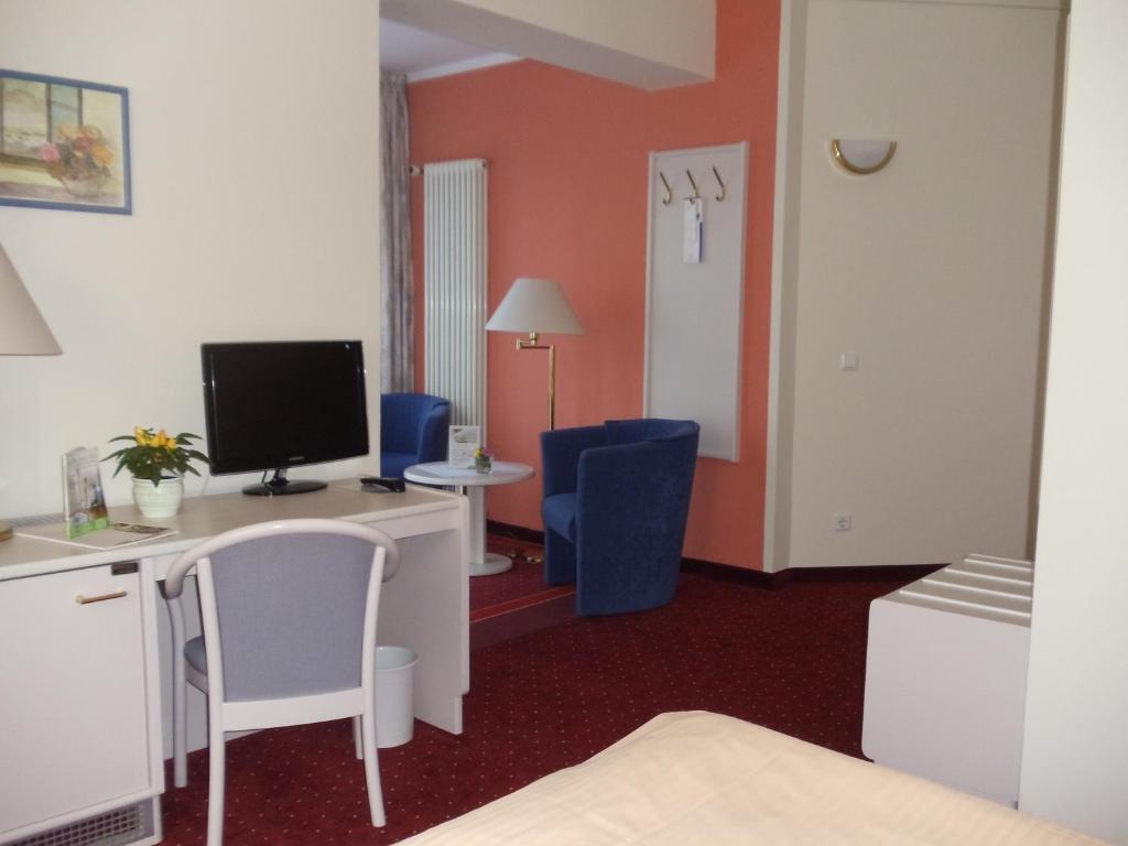 Hotel Weiss Angermunde Chambre photo