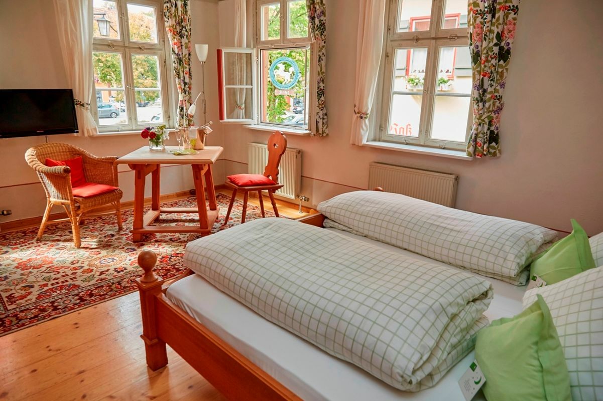 Hotel Weiss Angermunde Extérieur photo